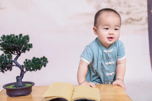 来宾宝宝严重便秘